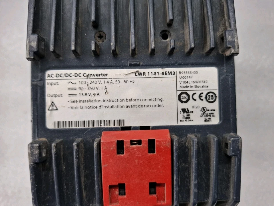 Power One Convert Select 120 LWR 1141-6EM3 AC-DC/ DC-DC Converter